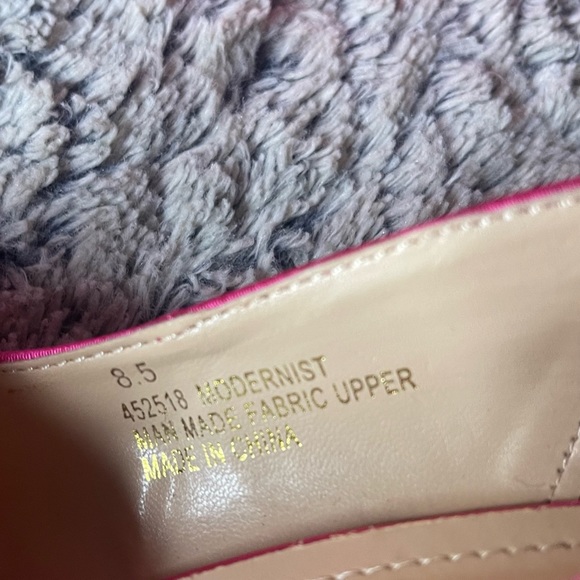 SOLD - Picture 7 of 16